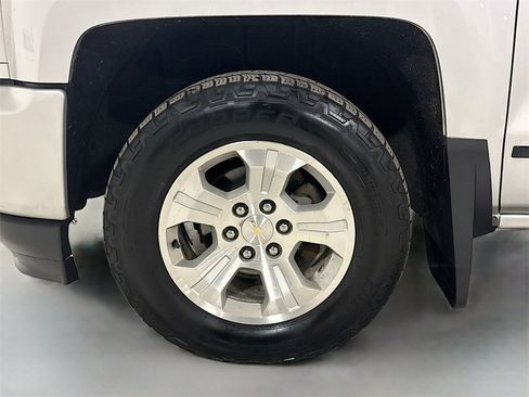 Used 2017 Chevrolet Silverado 1500 LTZ Z71 w/ LTZ Plus Package image 35