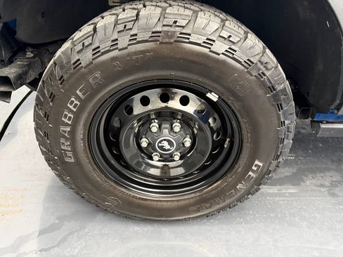 Used 2023 Ford Bronco Black Diamond AWD/4WD image 39
