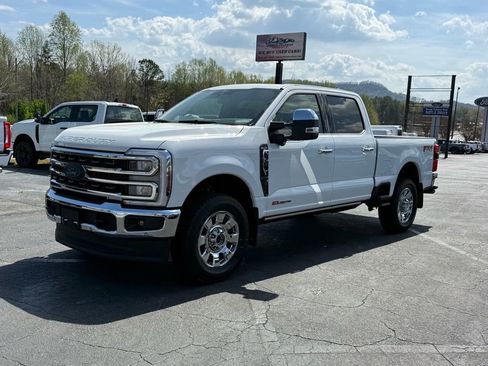 New 2026 Ford F250 King Ranch w/ Chrome Package AWD/4WD image 8