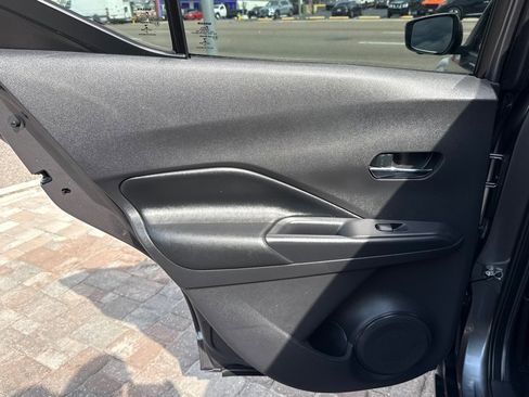 Used 2020 Nissan Kicks SR w/ SR Premium Package image 33