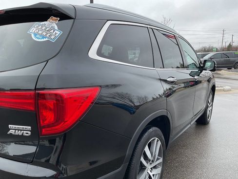 Used 2016 Honda Pilot Touring image 8