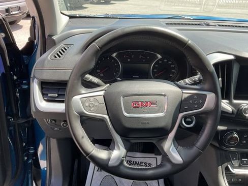 Used 2019 GMC Terrain SLE w/ Driver Convenience Package FWD image 32