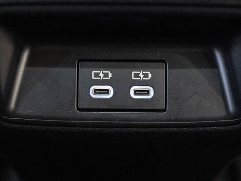 Used 2024 Toyota Corolla LE FWD image 29