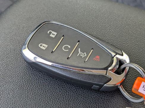 Used 2022 Chevrolet Equinox LT image 25