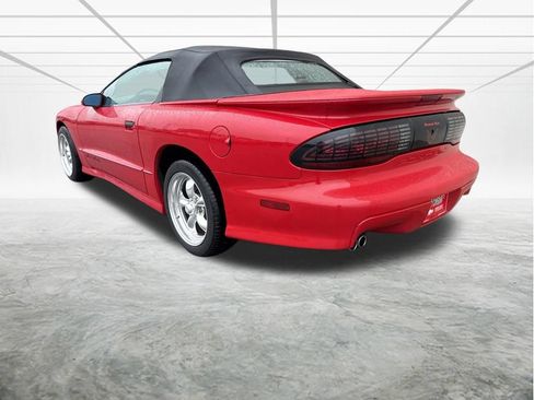 Used 1995 Pontiac Firebird Trans Am RWD image 3