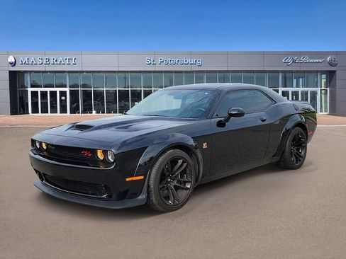Used 2023 Dodge Challenger R/T Scat Pack RWD image 2