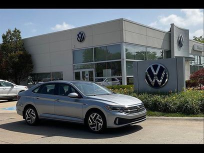 Used 2023 Volkswagen Jetta SEL