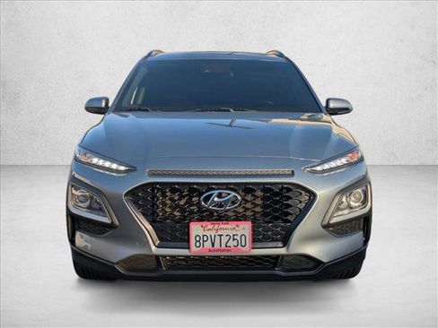 Used 2020 Hyundai Kona SEL image 2