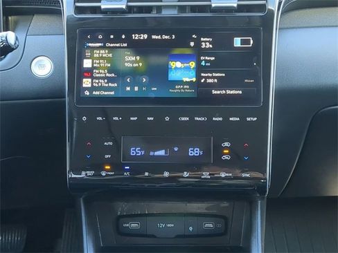 Used 2023 Hyundai Tucson Limited image 17