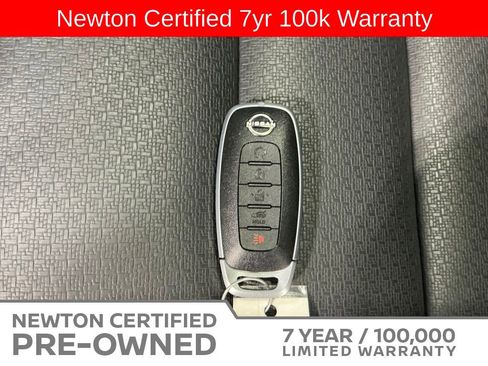 Used 2024 Nissan Rogue SV w/ SV Premium Package FWD image 35