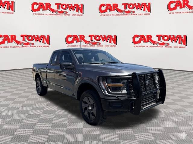 Used 2024 Ford F150 XL AWD/4WD image 2