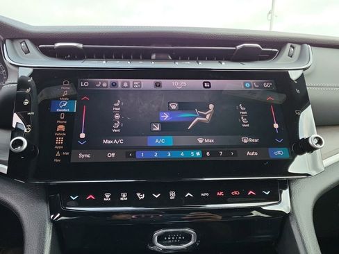 New 2026 Jeep Grand Cherokee Limited AWD/4WD image 23