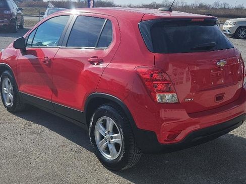 Used 2020 Chevrolet Trax LS w/ Tint and Cruise Package image 8