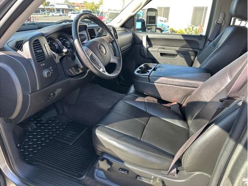 Used 2013 GMC Sierra 2500 SLE w/ SLE Preferred Package image 24