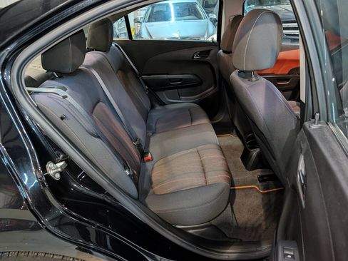Used 2015 Chevrolet Sonic LT FWD image 23
