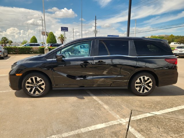 Used 2025 Honda Odyssey EX-L image 4