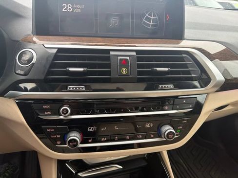 Used 2019 BMW X3 sDrive30i w/ Executive Package RWD image 19
