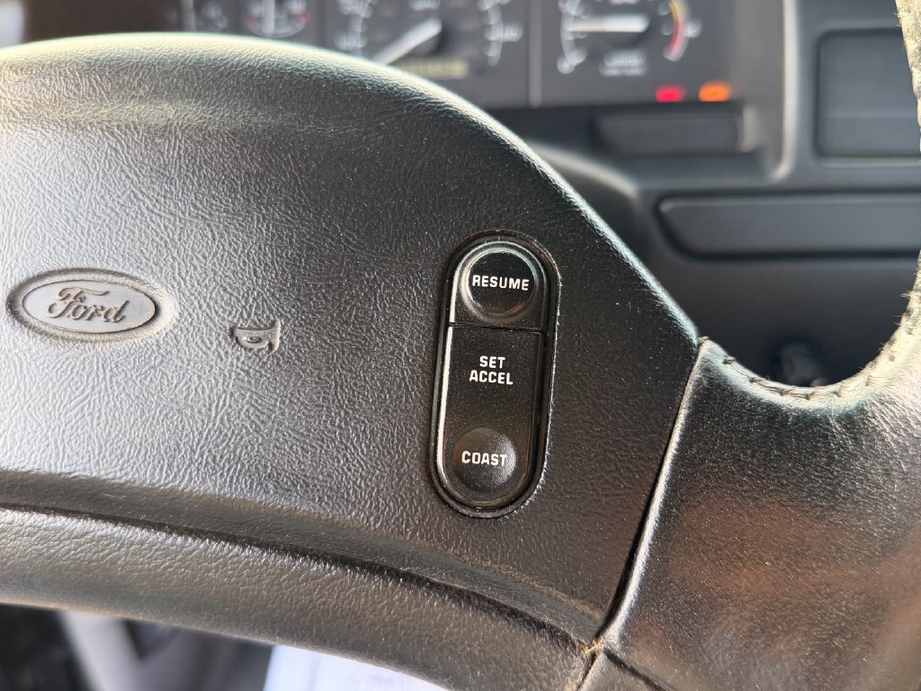 Used 1997 Ford F350 4x4 Regular Cab image 12