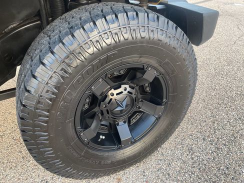 Used 2011 Jeep Wrangler Sport image 12