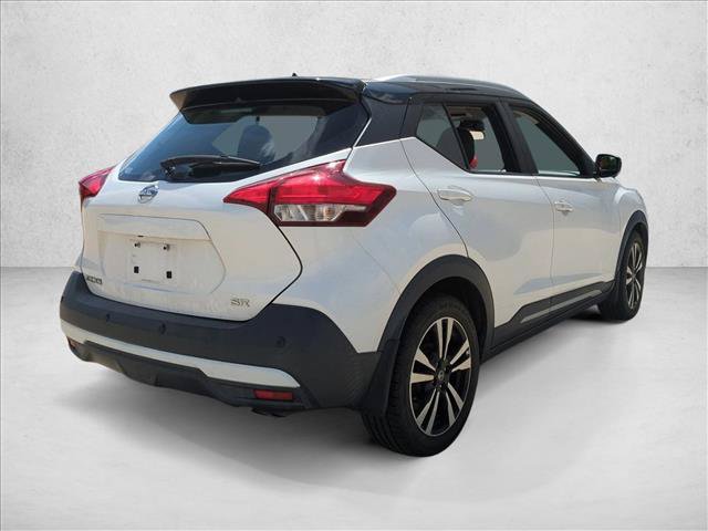 Used 2020 Nissan Kicks SR w/ SR Premium Package FWD image 5