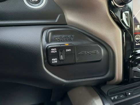 Used 2019 RAM 2500 Laramie image 13