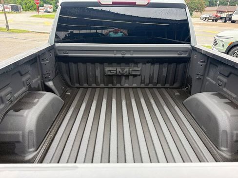 Used 2024 GMC Sierra 1500 SLT w/ SLT Premium Package AWD/4WD image 13