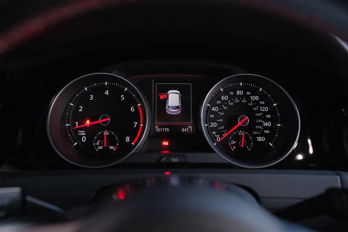 Used 2018 Volkswagen GTI S FWD image 17