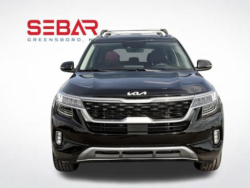 Used 2023 Kia Seltos SX w/ SX Sunroof Package AWD/4WD image 5