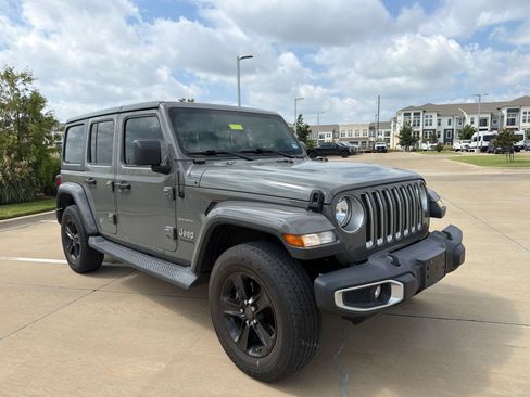 Used 2018 Jeep Wrangler Unlimited Sahara AWD/4WD image 1