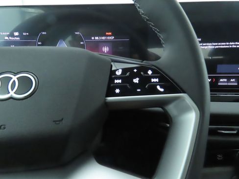 Used 2025 Audi A5 2.0T Premium Plus w/ Premium Plus image 14