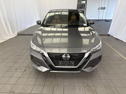 Used 2021 Nissan Sentra SV w/ SV Premium Package image 2