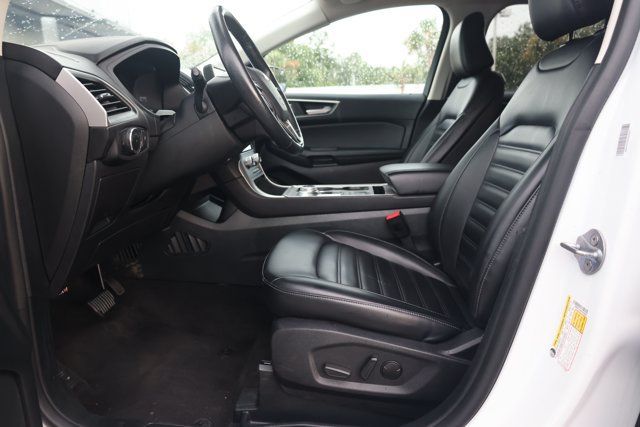 Used 2024 Ford Edge SEL AWD/4WD image 7