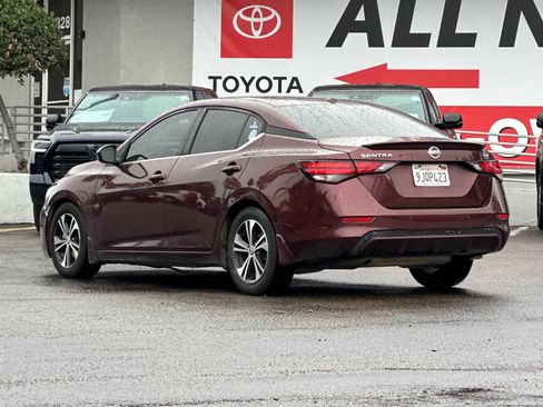 Used 2020 Nissan Sentra SV image 3
