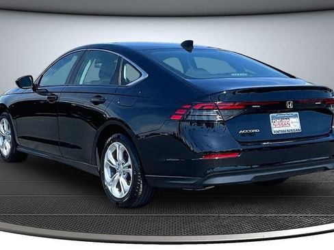 Used 2023 Honda Accord LX image 4