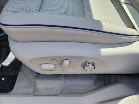 New 2026 Buick Enclave Avenir w/ Super Cruise Package FWD image 20