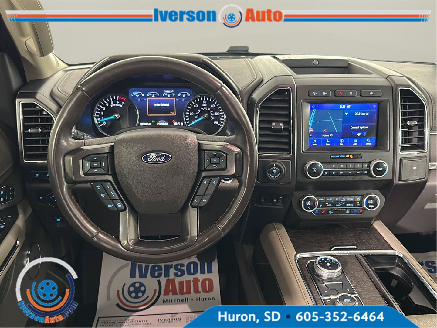 Used 2021 Ford Expedition Max Limited AWD/4WD image 26