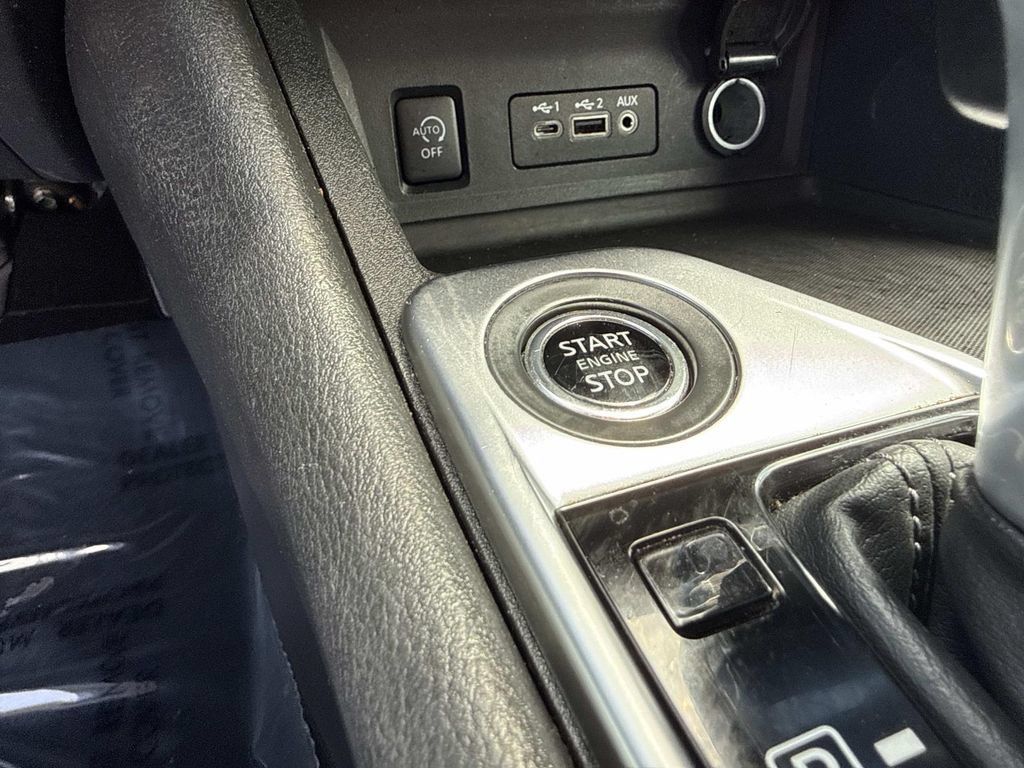 Used 2024 Nissan Sentra SV w/ All-Weather Package FWD image 30