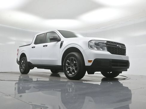 Certified 2023 Ford Maverick XLT FWD image 45