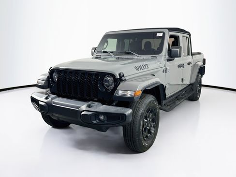 Used 2023 Jeep Gladiator Sport AWD/4WD image 1