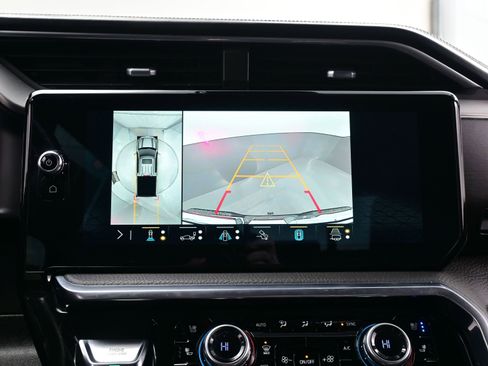 Used 2023 GMC Sierra 1500 Denali w/ Denali Reserve Package image 18