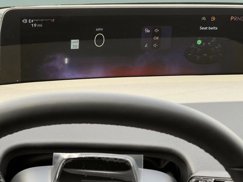 Used 2026 Lincoln Navigator Reserve image 15