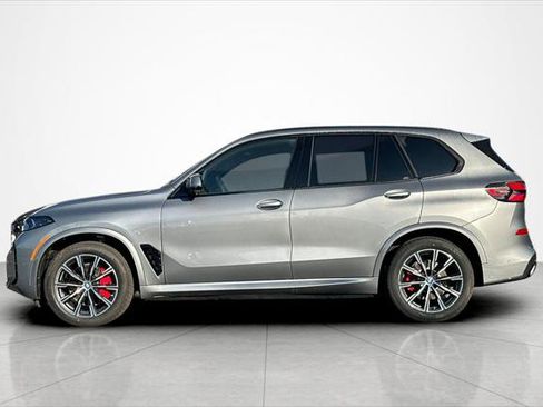 New 2026 BMW X5 xDrive40i w/ M Sport Package image 2