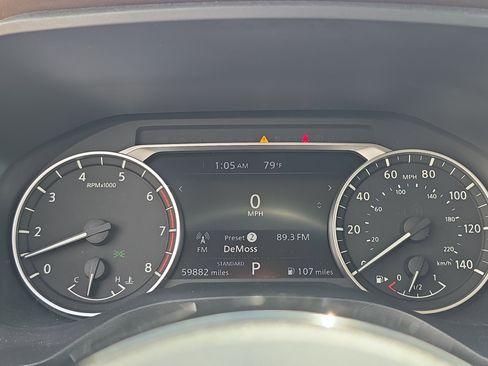 Used 2023 Nissan Rogue SV image 27