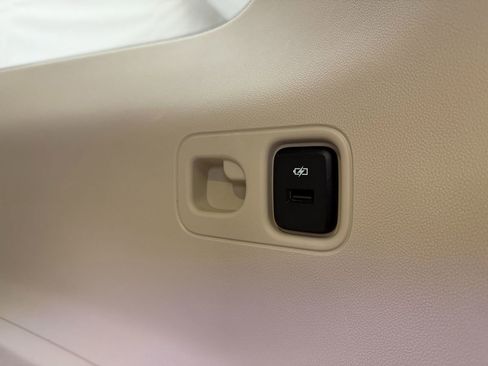 Used 2020 GMC Acadia Denali w/ Trailering Package image 50