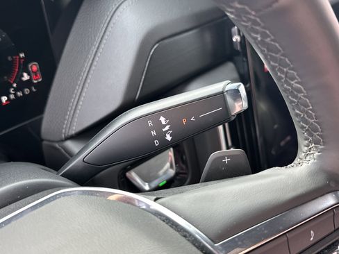 Certified 2025 GMC Yukon XL Denali image 21