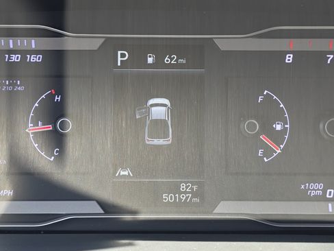 Used 2022 Hyundai Santa Cruz SEL w/ Cargo Package AWD/4WD image 16