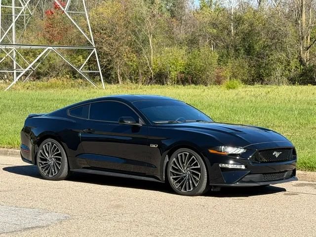 Used 2018 Ford Mustang GT w/ Equipment Group 301A RWD image 2