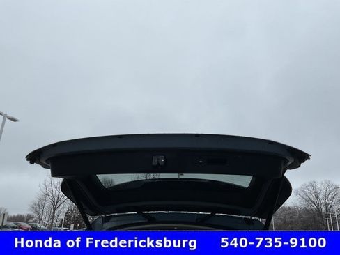 Certified 2024 Honda Pilot Touring image 17