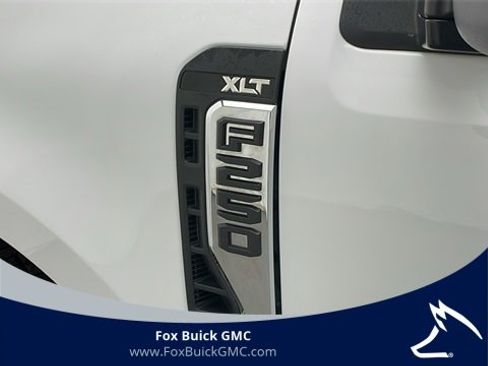 Used 2024 Ford F250 XLT image 35