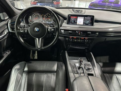 Used 2018 BMW X5 M AWD/4WD image 45